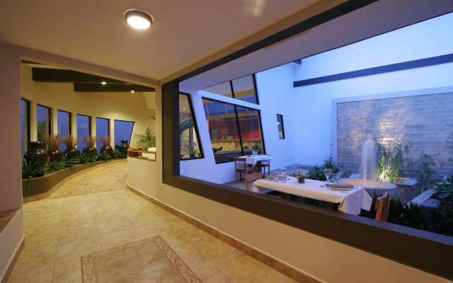 Hotel Ladera
