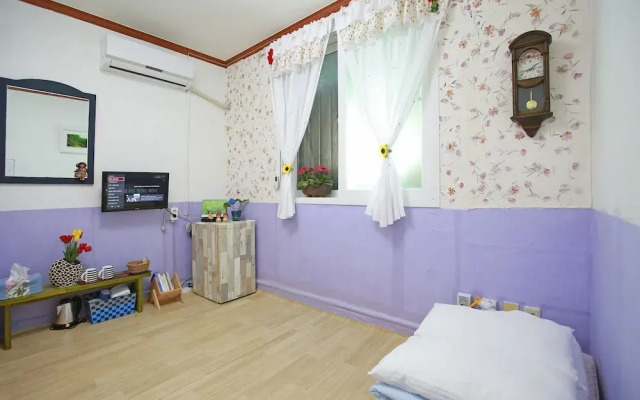 Jeonju Oraedoenmirae Guest House