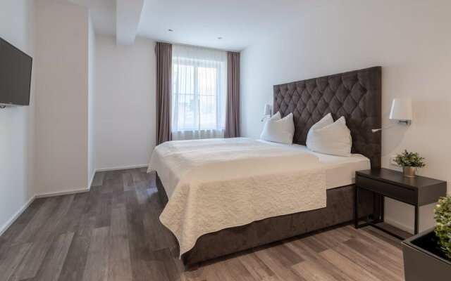 Kaiser Max Suite at the Golden Roof