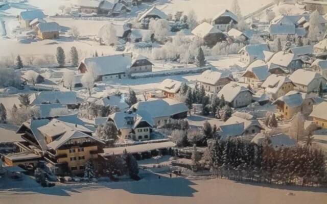 Modern Chalet in Mauterndorf With Garden