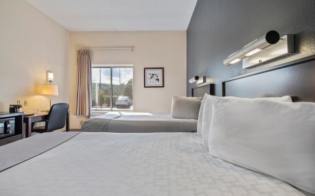 Townhouse Orlando West (ex.Red Roof Inn Orlando West - Ocoee)