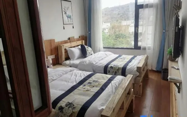 Fuxianhu Mingshe Chinese Inn – Guest Rooms – Yuxi