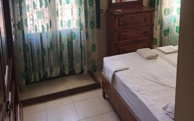 Qronfli Holiday Apartments With Swimming Pool