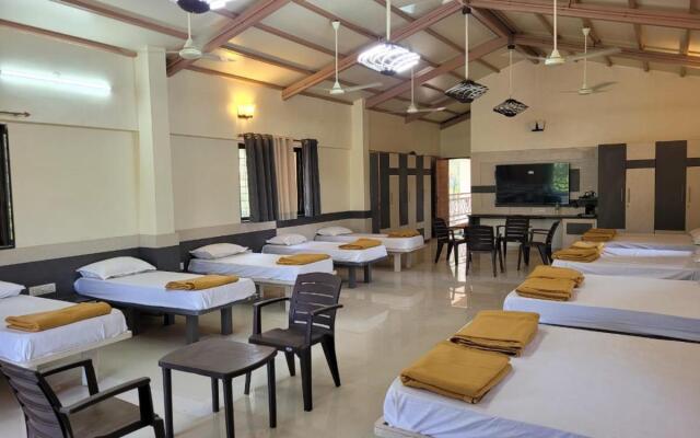 Cocorico Beach Resort