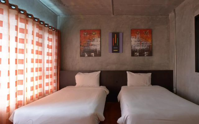 B2 Mahidol Boutique & Budget Hotel