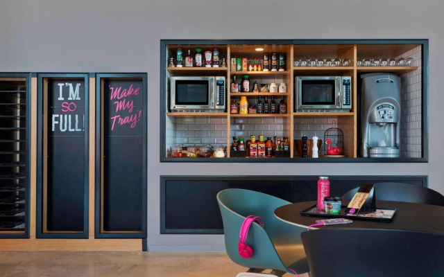 Moxy Vienna Airport