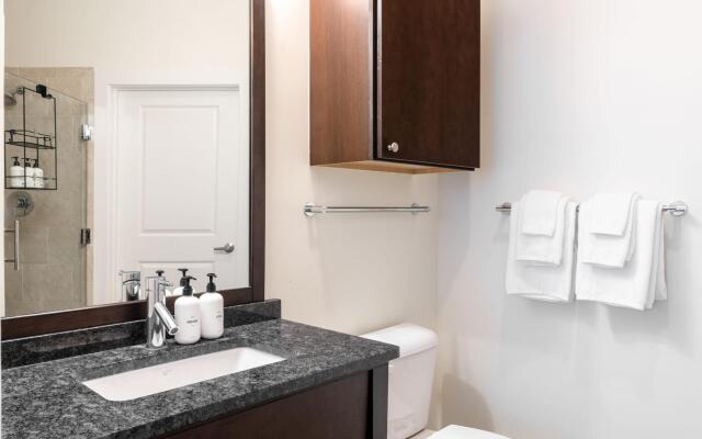 Alexandria Alluring 2BD 2BA Apartment