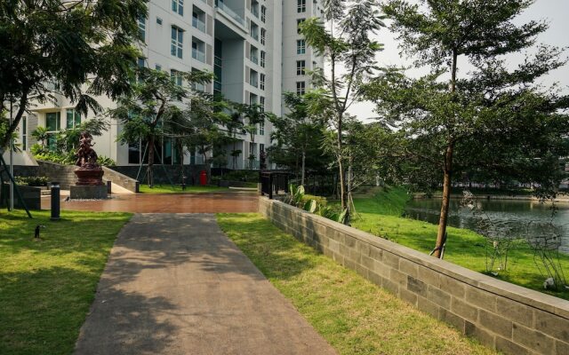 2BR Luxury Citra Lake Suites Apartment