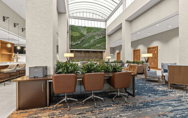 Embassy Suites by Hilton Irving Las Colinas