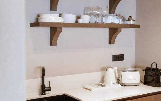 Sevasti Seaview Suite