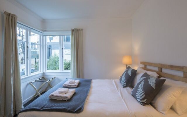 Melbourne Street Cottage