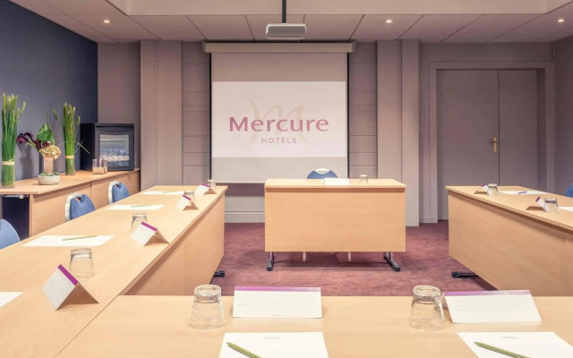 Mercure Paris Bercy Bibliothèque
