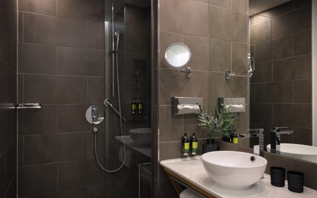 Отель Berlin Potsdamer Platz by Leonardo Hotels