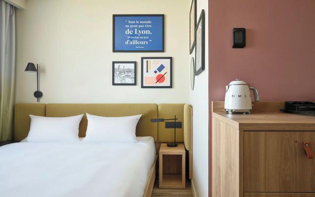 Hampton by Hilton Lyon Airport