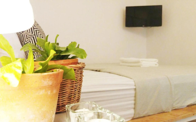 Green Sleep Hostel