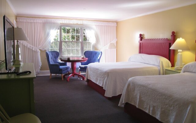 The Colony Hotel
