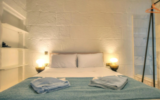 137 - Modern & luxurious Palazzino in Valletta