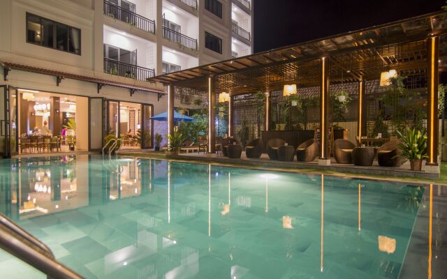 White Lotus Hotel