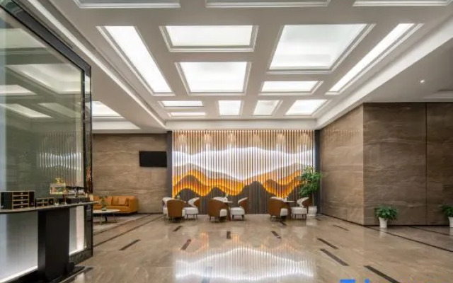 Shi Shen Grand Hotel