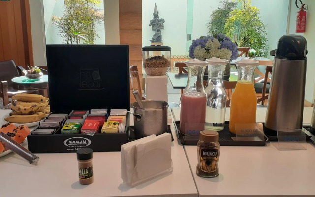 Garibaldi Business Hotel