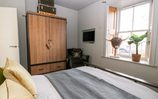 Shepherdess Cottage