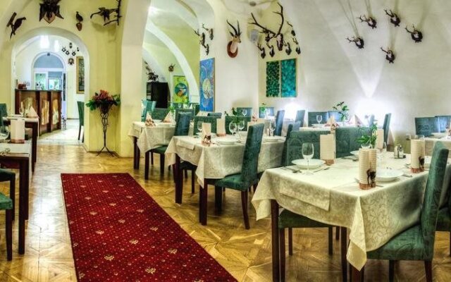 Hotel Kaštieľ Mojmírovce
