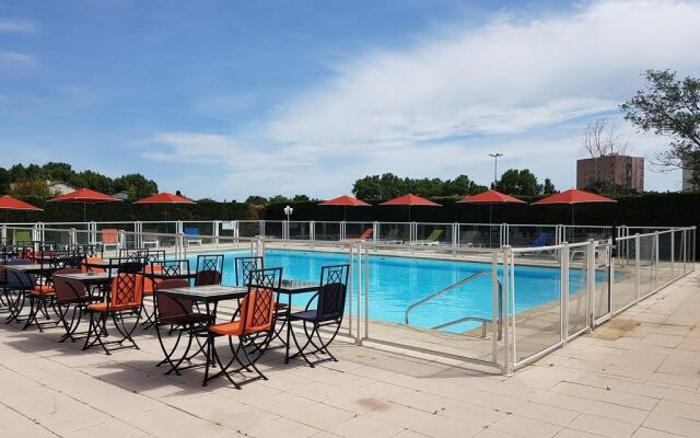 ibis Styles Arles Palais des Congrès