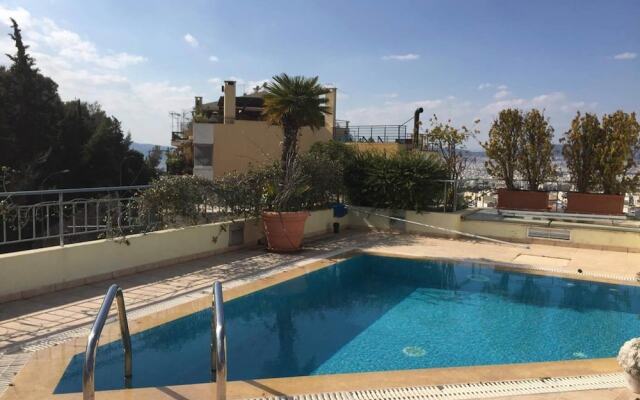 Wondeful Apartment at Lycabettus With Private Pool and Great Views of Athens