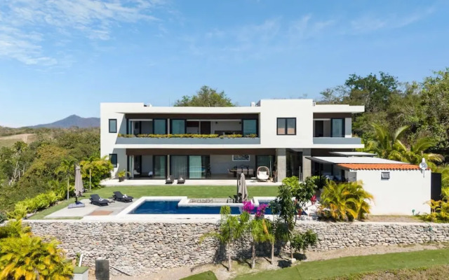 Punta De Mita - Luxury 7 BR Villa Oceanview