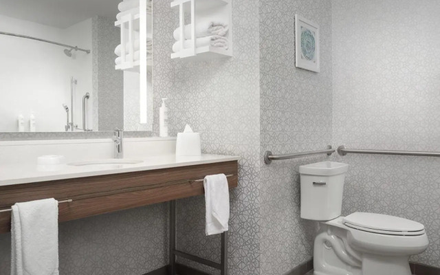 Hampton Inn & Suites Naples South