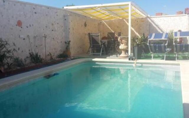 Holiday Home Via F. Indirli