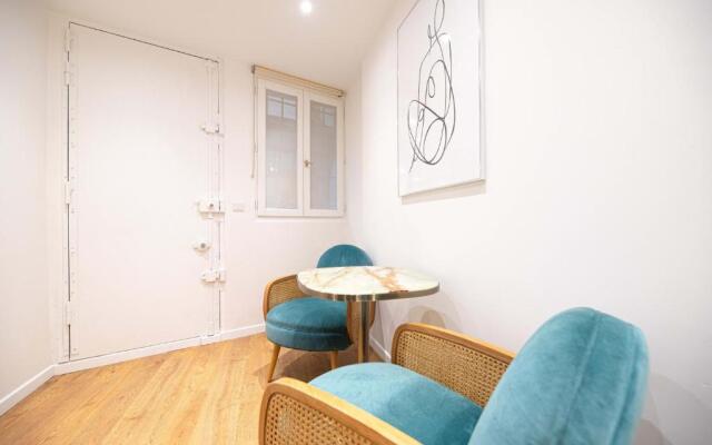 Beautiful Apartment in Marais - With AC