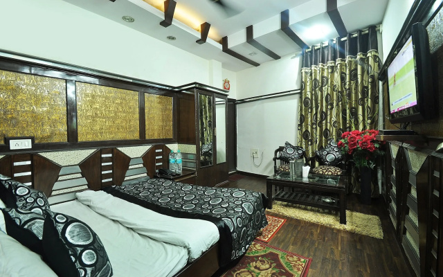 Hotel Roma DX – Guest Rooms – Delhi