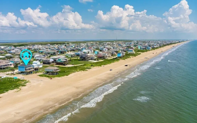Oceanfront Manor 4 Bedroom Home