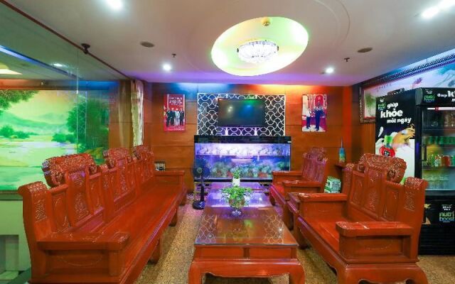RedDoorz near Gia Dinh Park