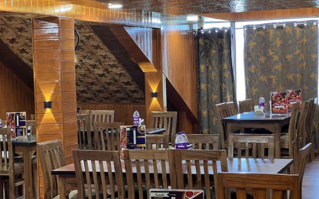 Pine View Resort - Gulmarg