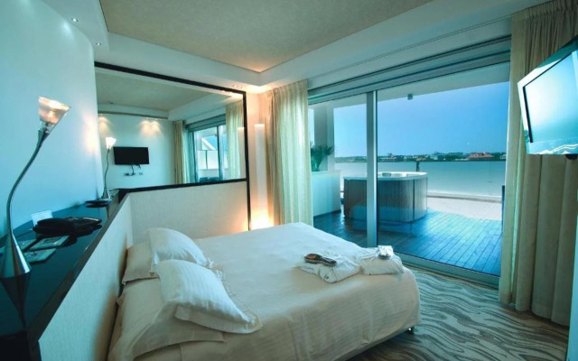 Hotel Premier & Suites