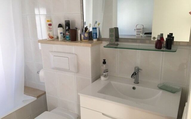 Frente al Mar 2. Rosales