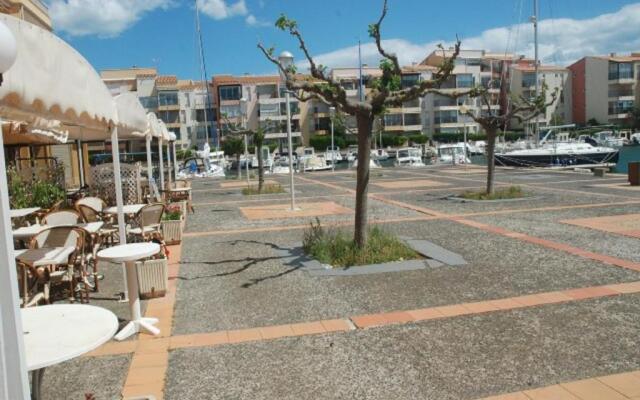 Appartement Cap d'Agde, 1 pièce, 4 personnes - FR-1-607-111