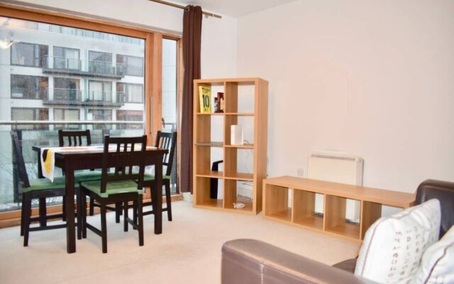 Fantastic 1 Bedroom Apartment in Grand Canal Dock