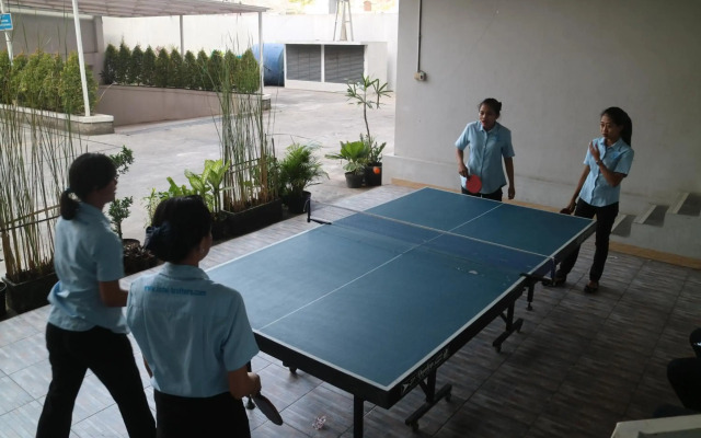 Hotel Brothers Solo Baru