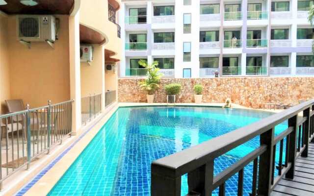 Large Studio Condo Jomtien