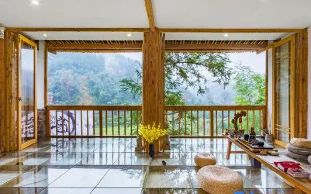 seclusion Hotel(Liping Zhaoxing store