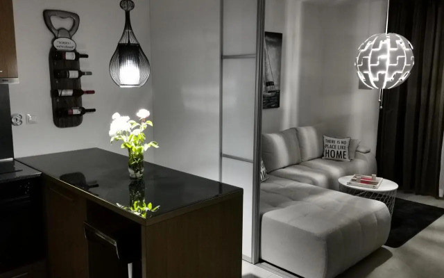 Paradise Bay D8 Apartment