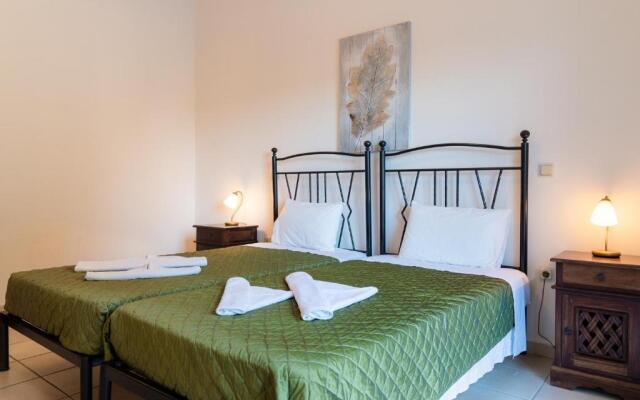 Villa Xanthe by MediterraneanVillas