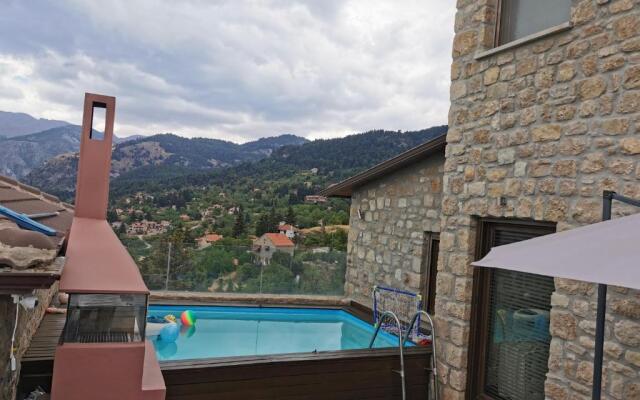 Mountain stone villa, sea & mountain view at 1150m