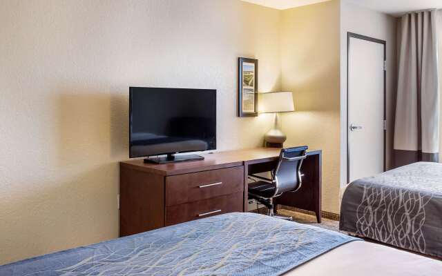 Comfort Inn & Suites Niagara Falls Blvd USA