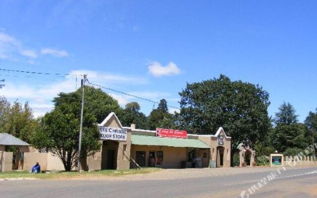 Lake Chrissie Lodge