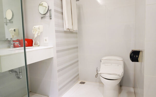 Zen Rooms Manyar Kertoarjo