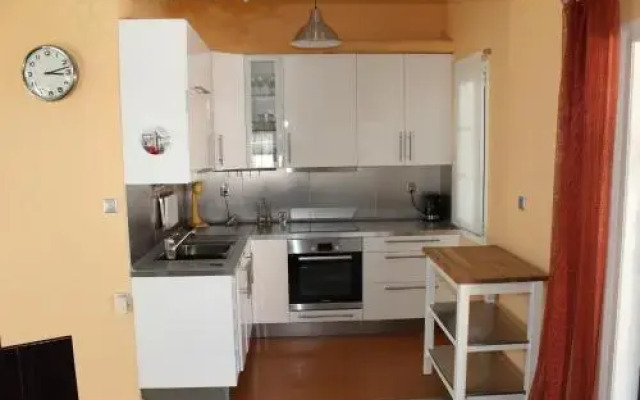 Liza Vacation House